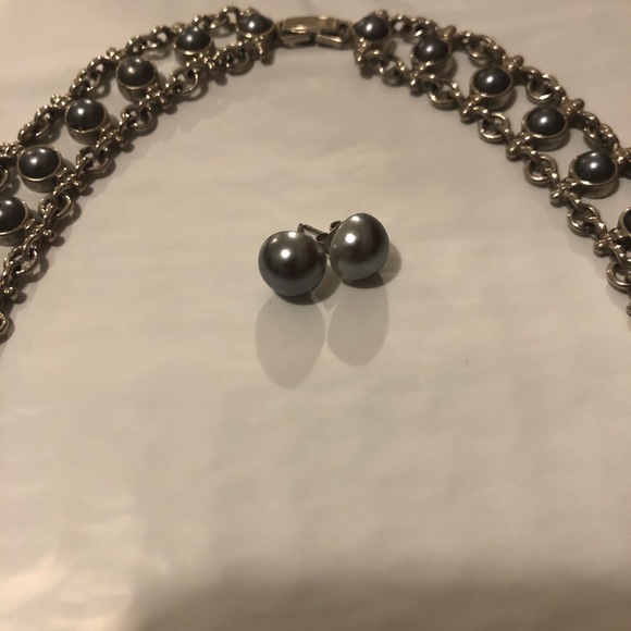 Dark Gray or Charcoal/Silver Necklace Set - Picture 5 of 6